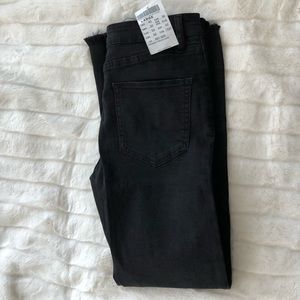 NEW Brandy Melville (J.Galt) skinny jeans size: L